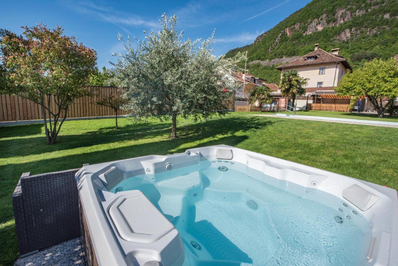 Garni Gartenheim Caldaro Bagian luar foto